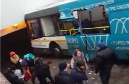 Xe buýt lao vào người đi bộ ở thủ đô Nga gây nhiều thương vong